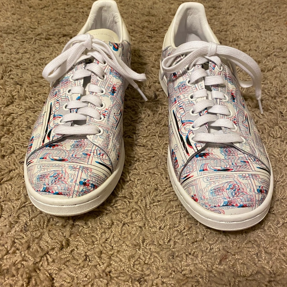 RARE Disney Mickey 3D x Stan Smith, size 8.5 men or 10 women